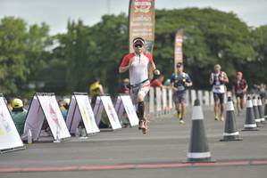 BIB: 
                            <button type="button" onclick="openModal(4942778)" class="btn btn-primary btn-sm float-right btn-popup" data-toggle="modal" data-target=".modal-high-quality">
                        <i class="fas fa-shopping-cart"></i> Add to Cart
                    </button>
                                            <button type="button" onclick="isThisMe(4942778, true)" class="btn btn-success btn-sm float-right btn-popup btn-isme hidden" data-toggle="tooltip" data-placement="bottom" title="นี่คือรูปของคุณใช่ไหม คลิกที่นี่เพื่อเอาเข้าอัลบั้ม">
                        <i class="fas fa-plus"></i> Add to album
                    </button>
                    <button type="button" onclick="isThisMe(4942778, false)" class="btn btn-warning btn-sm float-right btn-popup btn-isnotme hidden">
                        <i class="fas fa-ban"></i> Remove from album
                    </button>